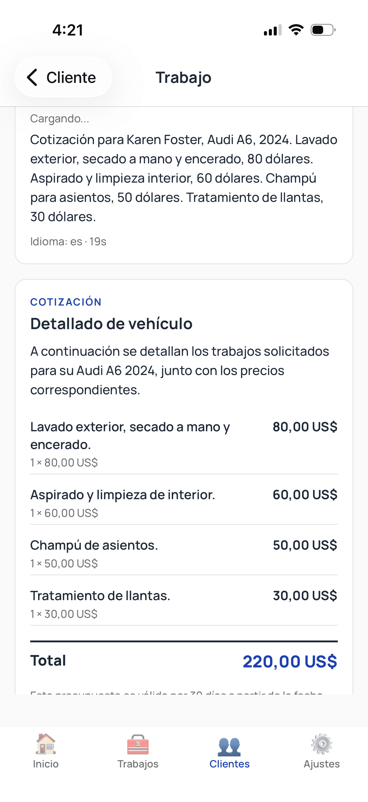 La app de ServiceTracked en español: una nota de voz para Karen Foster se convierte en una cotización para un Audi A6 2024, por un total de 220,00 US$.